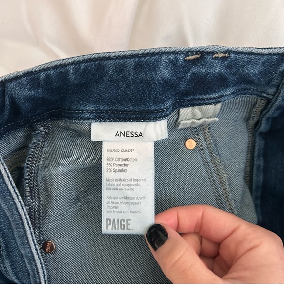 Paige Anessa jeans in Amoroso 32 - Picture 13 of 14